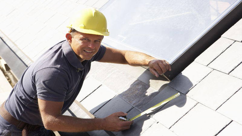 Signs a Home Has Roof Repair in Hendersonville Issues