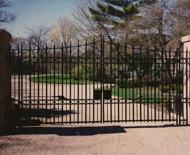 How to Select a Fence Company, Get a Quotation in Evanston