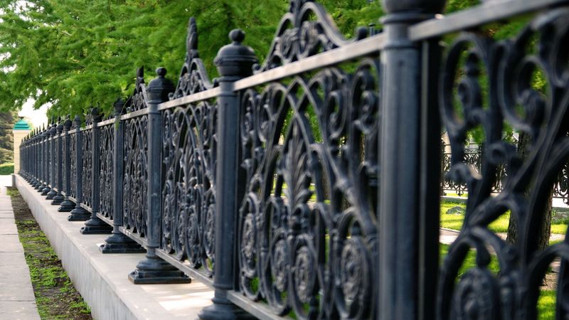 Enjoy a Classic Style with Wrought Iron Railings in Chicago